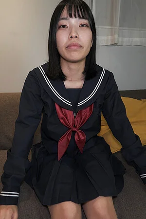 Cute Serina Hirose gets fingered on Tenshigao