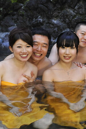 Shiori Ayasa, Nozomi Koizumi, Yuuko Kohinata fuck in the sprigs area